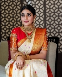 shamna-kasim-in-bridal-look-photos-004