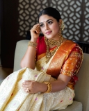 shamna-kasim-in-bridal-look-photos