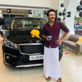 shine-tom-chacko-latest-photos-005