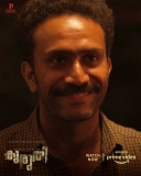 shine-tom-chacko-latest-photos-006