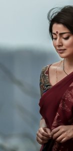 shreya-saran-latest-movie-stills-08393-00387