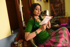 shriya-saran-images-556-00132