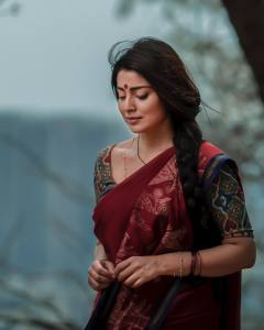 shriya-saran-latest-images-005