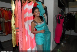 shriya-saran-latest-photos-00198