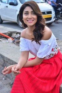 shriya-saran-latest-photos-111-00833