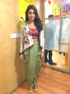 shriya-saran-latest-photos-32724