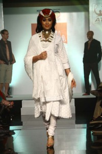 shriya-saran-latest-photos36