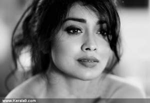 shriya-saran-latest-photoshoot-00397