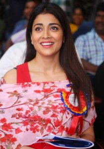 shriya-saran-latest-pics-09932-44