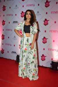 shriya-saran-latest-pics-147-00322