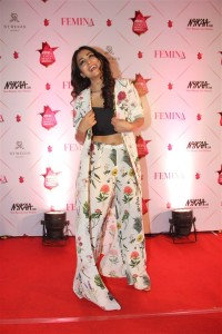 shriya-saran-latest-pictures-6754