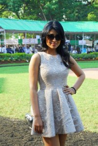 shriya-saran-new-photos39