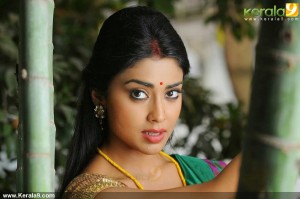 shriya-saran-photo-gallery6