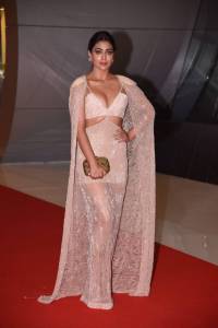 shriya-saran-photos-123-00512
