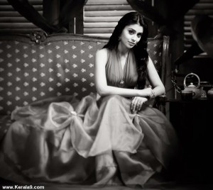 shriya-saran-photoshoot-00275