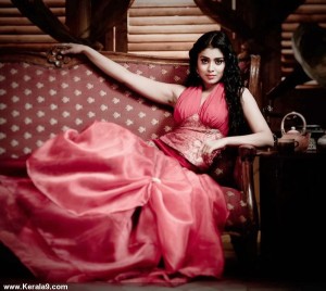 shriya-saran-photoshoot31