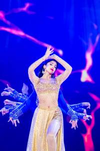 shriya-saran-pics4760