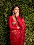 shriya-saran-in-new-ideas-for-party-wear-outfit-photos-003