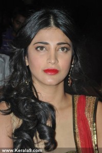 shruthi-haasan-latest-stills-00411