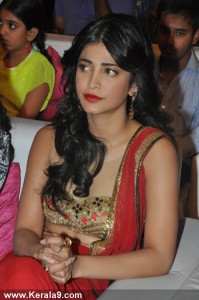 shruthi-haasan-photos-download42