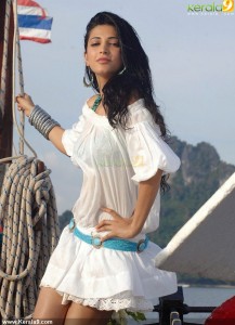 shruthi-hassan-photoshoot-02023