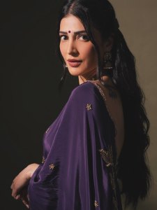 shruti-haasan-in-Royal-Deep-Purple-with-Gold-Accents-Satin-Silk-saree-paired-with-a-matching-low-back-embellished-blouse-photos-001