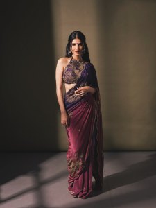 shruti-haasan-in-Royal-Deep-Purple-with-Gold-Accents-Satin-Silk-saree-paired-with-a-matching-low-back-embellished-blouse-photos-005
