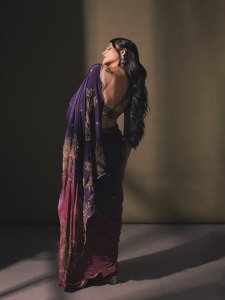 shruti-haasan-in-Royal-Deep-Purple-with-Gold-Accents-Satin-Silk-saree-paired-with-a-matching-low-back-embellished-blouse-photos-008