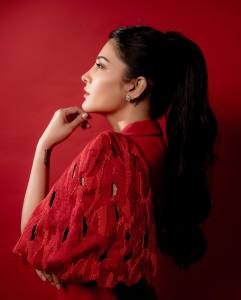 shruti-haasan-latest-photos-032