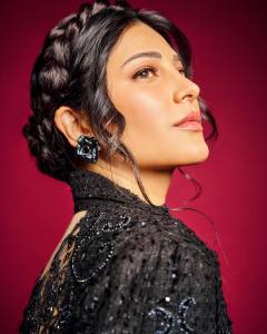 shruti-haasan-latest-photos-037