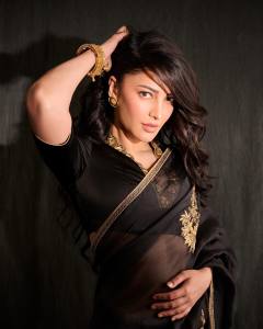 shruti-haasan-latest-photos-074