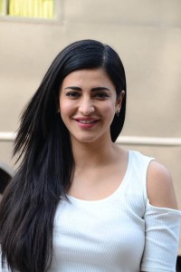 shruti-haasan-latest-photos-10099