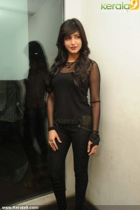 shruti-haasan-photos-02184
