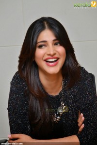 shruti-hassan-images-00243