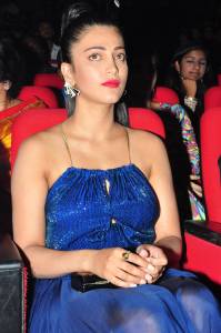 shruti-hassan-latest-images-52-0011