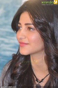 shruti-hassan-latest-photo-gallery-0020