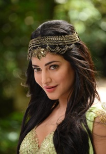 shruti-hassan-latest-pics-00136