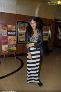 shruti-hassan-latest-stills-0032