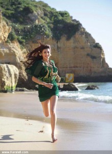 shruti-hassan-latest-stills-03671
