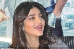 shruti-hassan-new-images-01160