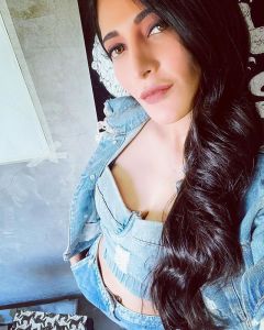 shruti-hassan-new-look-photos
