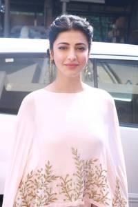 shruti-hassan-new-pics73