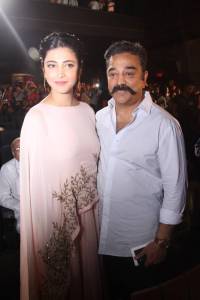 shruti-hassan-new-stills19