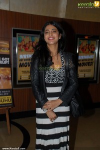 shruti-hassan-photo-gallery-00237