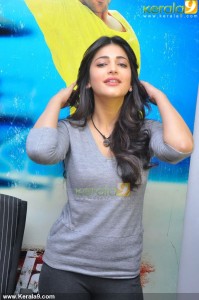shruti-hassan-photo-gallery-00847