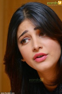 shruti-hassan-pics-00556