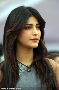 shruti-hassan-stills-00282