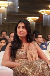 shruti-hassan-stills6672