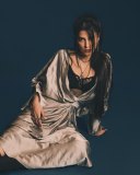 shruti-haasan-in-Metallic-Draped-Maxi-Dress-Layered-Innerwear-Gothic-glam-edgy-fusion-formal-wear-photos-008