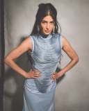 shruti-haasan-in-Powder-Blue-or-Metallic-Sky-Blue-Western-Evening-Gown-Bodycon-Dress-Features-a-high-turtleneck-sleeveless-design-photos-003
